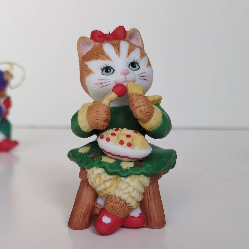 Vintage 90s Bronson Cat Christmas Ornaments - Tree Cutting‎ Eating Pie Santa Toy